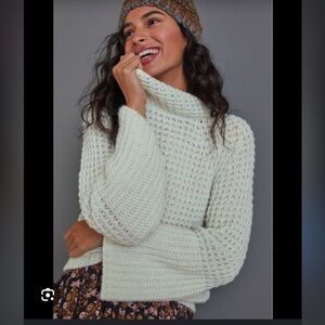 Anthropologie NWOT Maeve Dionne Bell-Sleeved Sweater size M.